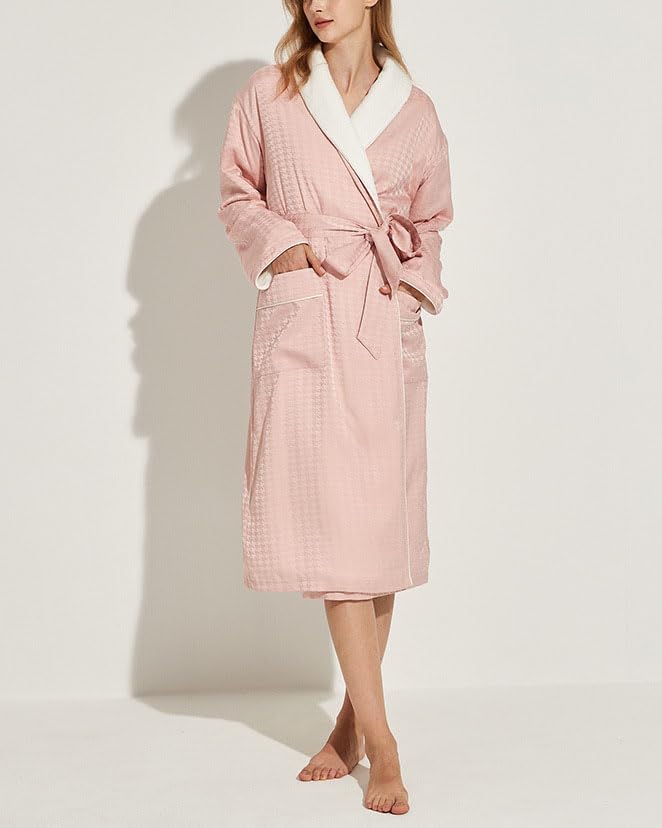 Women's Long Sleeve Fleece Robe with Pockets Jacquard Fluffy Plush Bathrobe