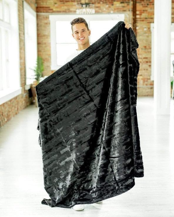 Minky Couture Sorbet Blanket - Ultra-Soft Throw for Silky Smooth Comfort - Premium Decorative Throw Blanket - Midweight, Breathable Fabric - Machine Washable Grande, Black
