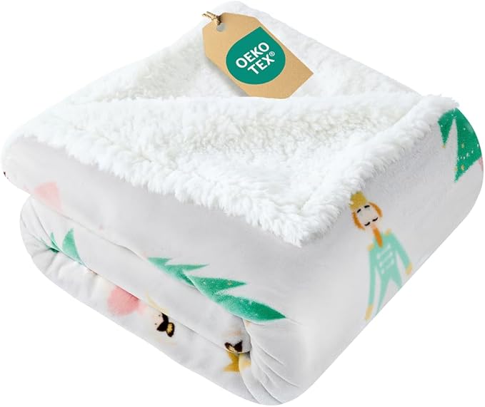 Christmas Sherpa Blanket Throw Size - Reversible Sherpa Fleece Blanket - Super Soft Double Sided Throw for Bed, Sofa, Couch - Thick, Warm, Cozy & Plush - Xmas Winter Bedding - Christmas Print, 50x60