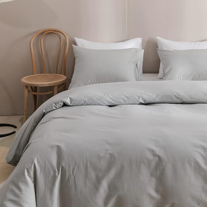 KAREVER Silver Comforter Queen Light Gray Bedding Set 3 Pieces Comforter Set 1 Queen Comforter (90x90 inches) with 2 Pillowcases (20x26 inches)