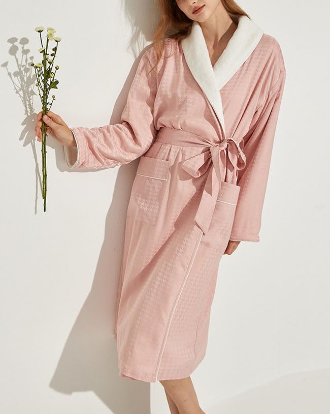 Women's Long Sleeve Fleece Robe with Pockets Jacquard Fluffy Plush Bathrobe