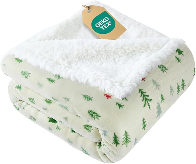 Christmas Sherpa Blanket Throw Size - Reversible Sherpa Fleece Blanket - Super Soft Double Sided Throw for Bed, Sofa, Couch - Thick, Warm, Cozy & Plush - Xmas Winter Bedding - Christmas Trees, 50x60