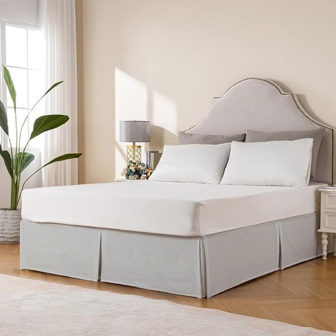 MIYE Pleated Waffle Weave Bed Skirt, Tailored Dust Ruffle 18 Inch Drop Easy Fit, Machine Washable (Light Grey, Queen - 18" Drop)