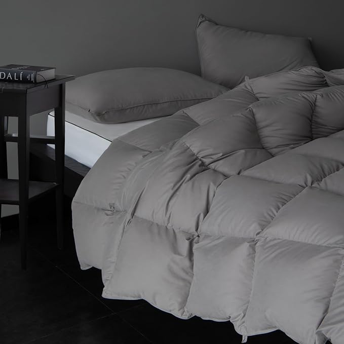 Luxury Down Fiber Comforter Oversized King Size - Fluffy and Cozy Duvet Insert for All Seasons - Medium Warmth Hotel Collection Comforters，Gray(120 X 98”)