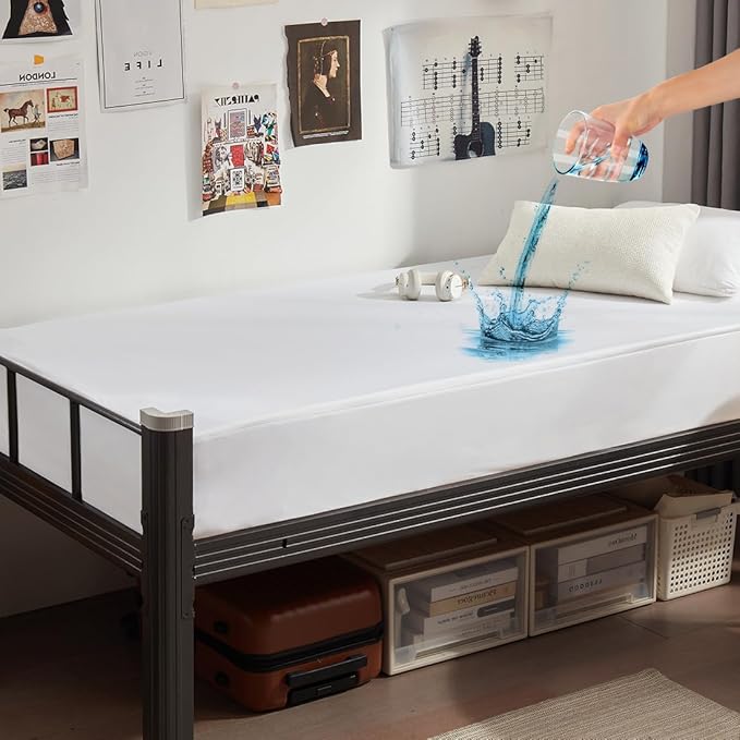 Twin XL Waterproof Mattress Protector Deep Pocket Mattress Cover, Soft Breathable Mattress Pad, Fitted Noiseless Waterproof Bed Cover Stretch to 19"
