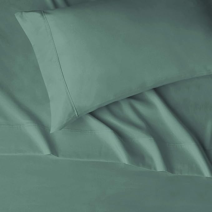Amazon Basics 3 piece Lightweight Super Soft Easy Care Microfiber Bed Sheet Set with 14” Deep Pockets - Twin, Emerald Green-4 Pack, Solid