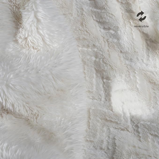 Mon Chateau 60" x 70" Crest Faux Fur Throw, Plush Luxury Blanket for Couch, Sofa, or Bed, Soft Reversible Throw Blanket for Sleeping, Home & Room Decor, Ivory Jacquard