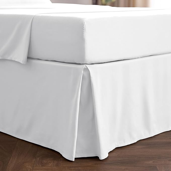 Mellanni Bed Skirt Full Size - Bed Skirting - 15-Inch Tailored Drop Pleated Dust Ruffle - Hotel Luxury Bedding - Wrinkle, Fade, Stain Resistant - 1 Bedskirt (Full, White)