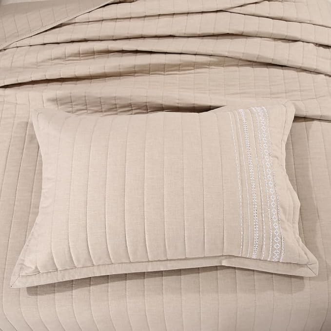 Quilt Set Floral Leaves 3D Embroidery Pattern 3 PCS Cotton Reversible Quilted Embroidered Decorative Bedspreads Coverlet Set, Lightweight &Soft Queen Size Beige Bedding Coverlet for All Season