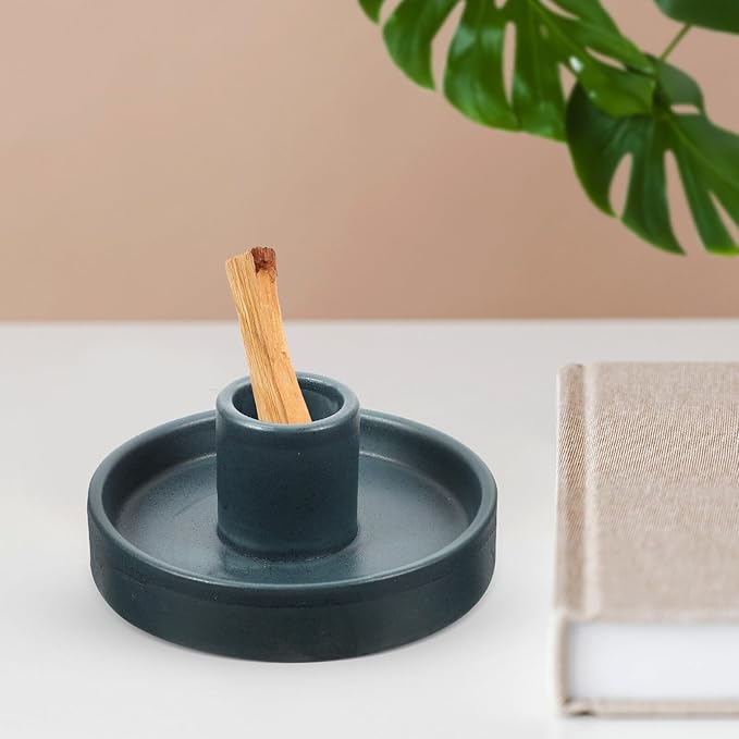 Purifying Holy Wooden Incense Sticks for Meditation Yoga Stress Relief Smudge Stick with Natural Aromatic Fragrance Compact Santo Incense for Home and Office Relaxation