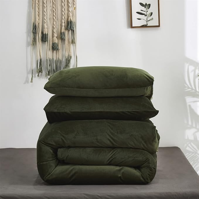 Cottonight Army Green Velvet Comforter Set - Queen Size, Olive Green Plush Fluffy Bedding, Dark Green Blanket, Modern Winter Warm 3 Piece Set for Women & Men