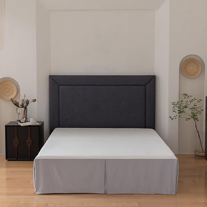Queen Bed Skirt, Grid Plaid Soft Quadruple Pleated Ruffle Bed Skirt, Tailored Dust Ruffle 18 Inch Drop Easy Fit, Machine Washable (Silver Grey)