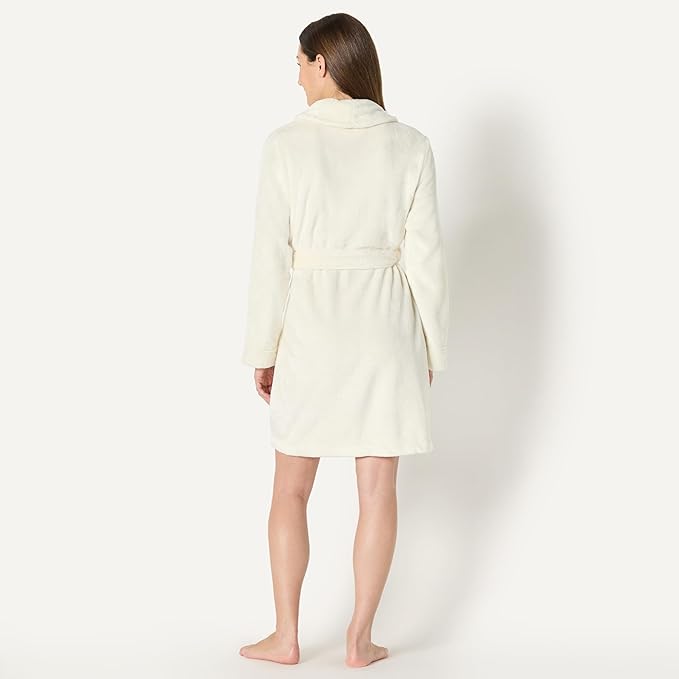 Amazon Essentials Women's Mid-Length Plush Robe (Available in Plus Size)