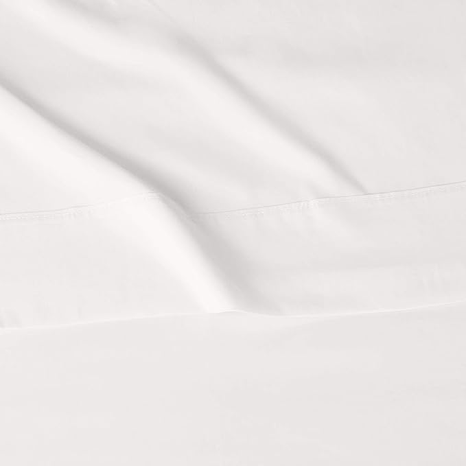 Amazon Basics Lightweight Super Soft, Wrinkle-Free, Breathable Microfiber 4 Piece Bed Sheet Set with 14-Inch Deep Pockets, King, Cream, Solid