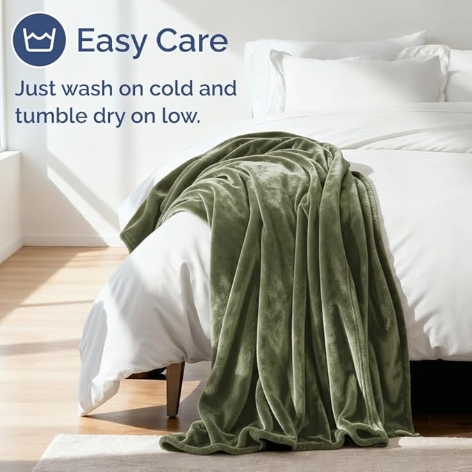 Ultra Soft Fleece Blanket Queen Size - Flannel Fleece Luxury Queen Blanket - Lightweight for Couch Bed Chair - Thick, Warm and Breathable - All Season Cozy Fuzzy, Anti-Static Microplush Bedding, Olive