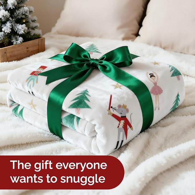 Christmas Sherpa Blanket Throw Size - Reversible Sherpa Fleece Blanket - Super Soft Double Sided Throw for Bed, Sofa, Couch - Thick, Warm, Cozy & Plush - Xmas Winter Bedding - Christmas Print, 50x60