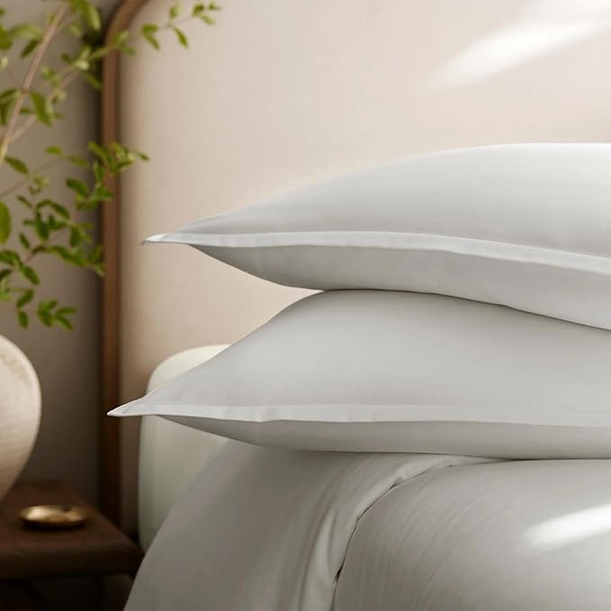 BOLL & BRANCH Flannel Duvet Set - Full/Queen, White - Luxury 100% Organic Cotton - 1 Duvet Cover, 2 Shams - Velvety Soft, Warm & Breathable Weave