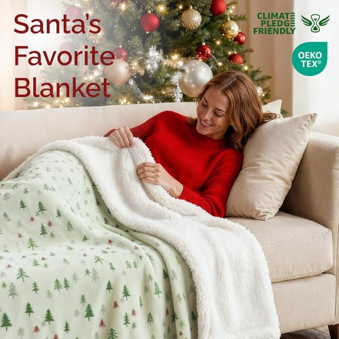 Christmas Sherpa Blanket Throw Size - Reversible Sherpa Fleece Blanket - Super Soft Double Sided Throw for Bed, Sofa, Couch - Thick, Warm, Cozy & Plush - Xmas Winter Bedding - Christmas Trees, 50x60