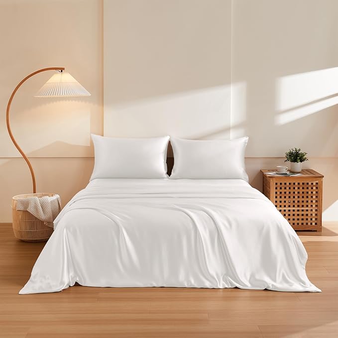 THXSILK 100% Pure Mulberry Silk Duvet Cover Set 3 Piece, 6A+ Grade Luxury Soft Bedding Silk Sheets for Hair and Skin, 1 Pcs Comforter Cover with 2 Zippered Pillowcases (Cream White, Cal. King)