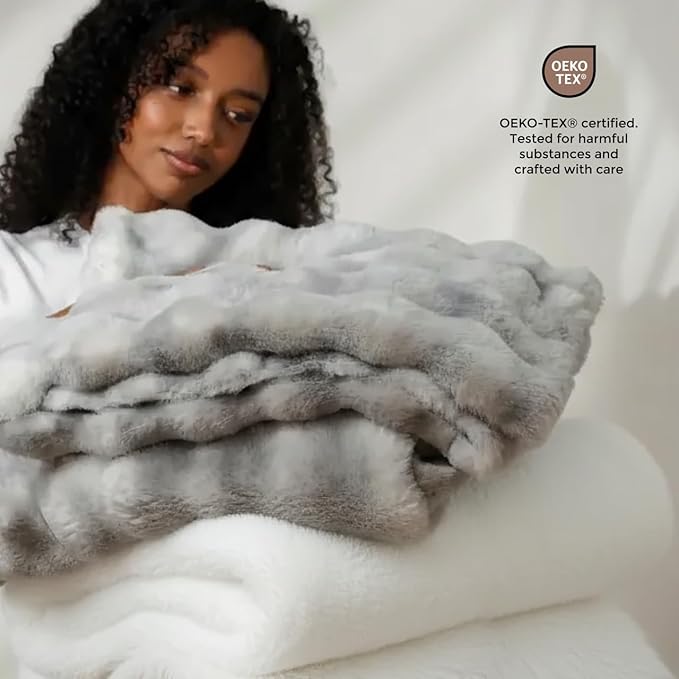 Mon Chateau 60" x 70" Crest Faux Fur Throw, Plush Luxury Blanket for Couch, Sofa, or Bed, Soft Reversible Throw Blanket for Sleeping, Home & Room Decor, Ivory Jacquard