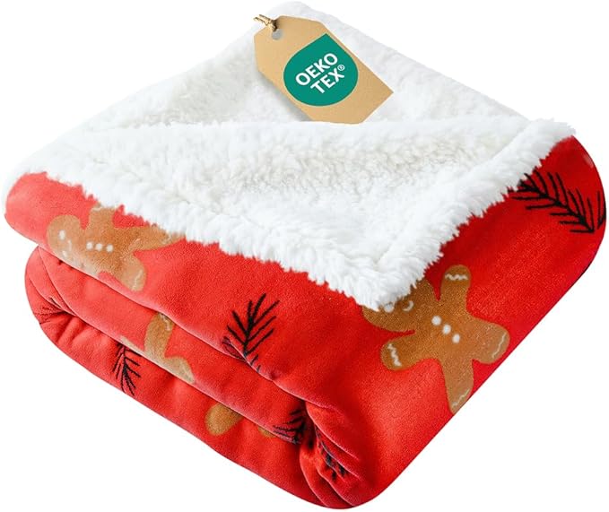 Christmas Sherpa Blanket Throw Size - Reversible Sherpa Fleece Blanket - Super Soft Double Sided Throw for Bed, Sofa, Couch - Thick, Warm, Cozy & Plush - Xmas Winter Bedding - Gingerbread Man, 50x60