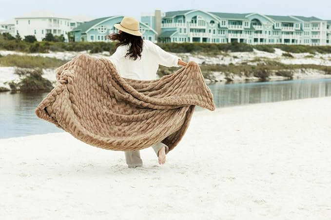 Minky Couture Hugs Blanket - Extra Plush Blanket for Premium Gifting - Stretchy Bubbled Cozy Throw - Silky Smooth - Durable & Machine-Washable - Travel-Friendly - Adult, Milk Chocolate