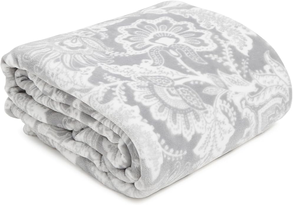Vera Bradley Women's Disney Fleece Plush Throw Blanket