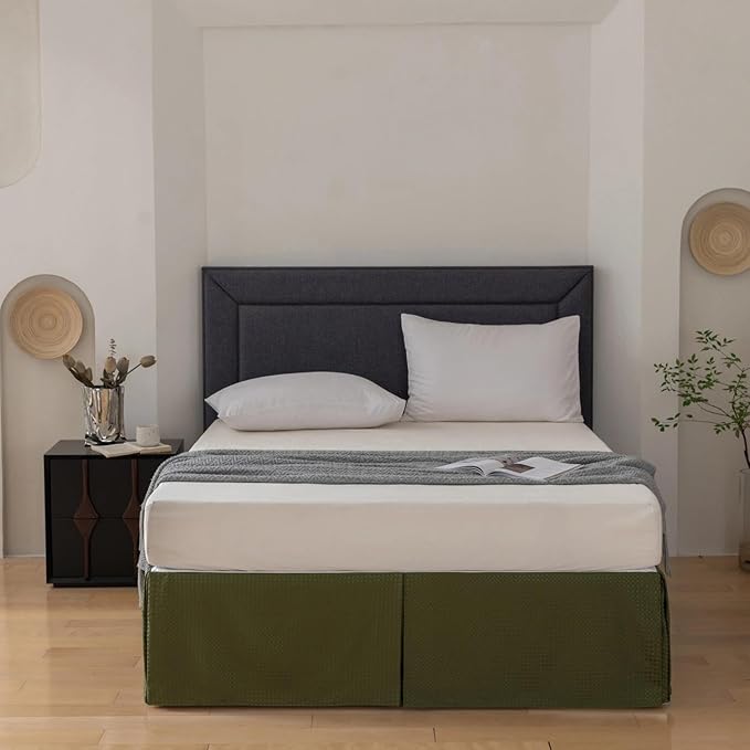Queen Bed Skirt, Wrap Around Bed Skirt with Pleated Corner, 18 Inch Drop Pleated Waffle Weave Bedskirts, Anti-Slip, Microfiber, Green, 18'' Queen