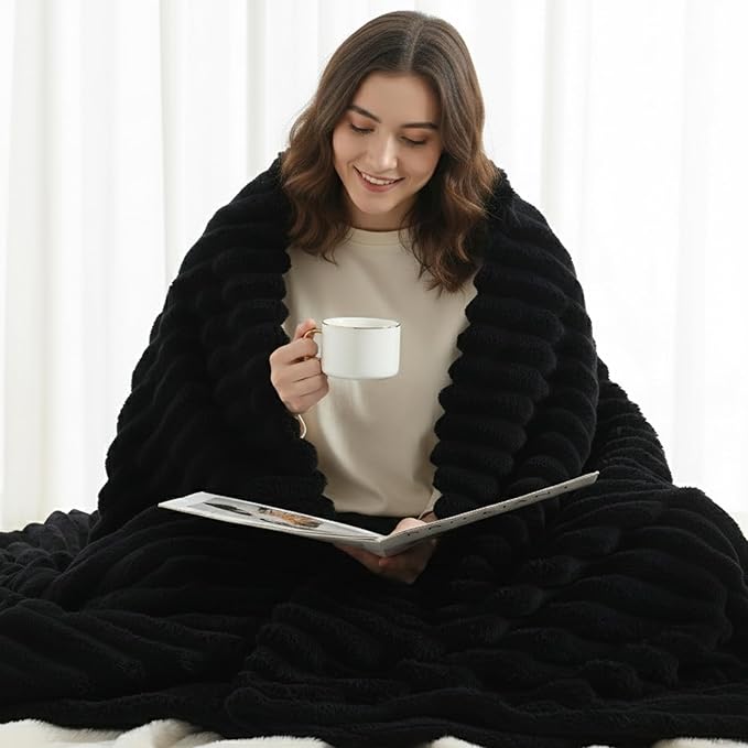 decorUhome Christmas Soft Fleece Black Blanket Queen Size for Bed, Cozy Fluffy Plush Flannel Large Striped Throws for Couch Sofa, Lightweight Decorative Fuzzy Blanket for Woman, 90x90 Inches