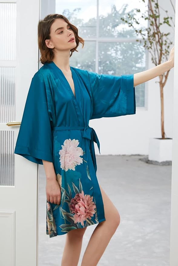 Ledamon Women's Kimono Short Robe - Classic Floral Bathrobe Nightgown