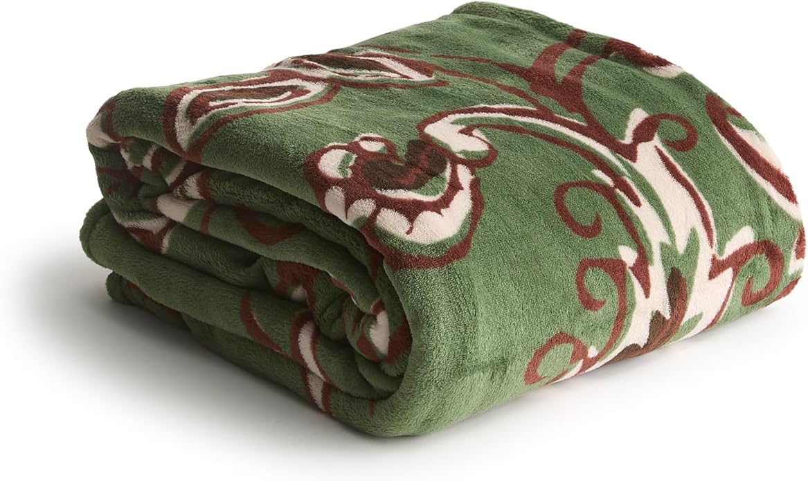 Vera Bradley Women's Disney Fleece Plush Throw Blanket