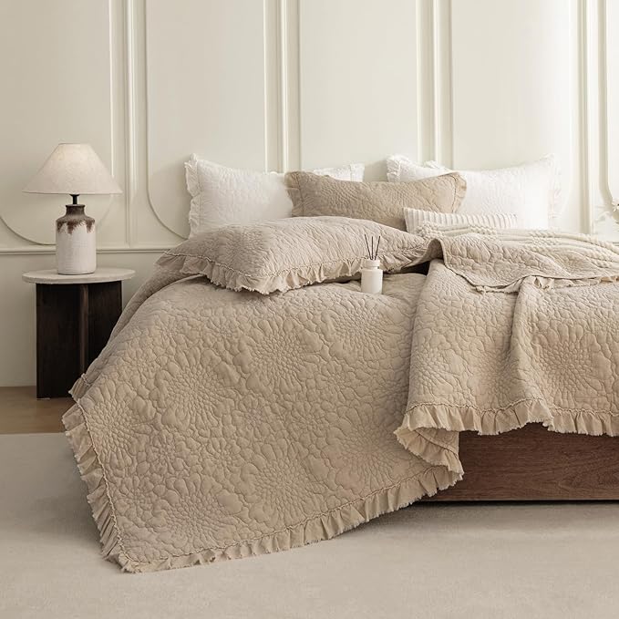 QSH 3PCs Dark Wheat Ruffled Quilt Queen Size (90"x98"),Stonewashed Cotton Quilt Set, Soft Lightweight Crinkled Bedspread Coverlet Queen Shabby Farmhouse Chic Bedspreads Bedding Set with Pillow Shams