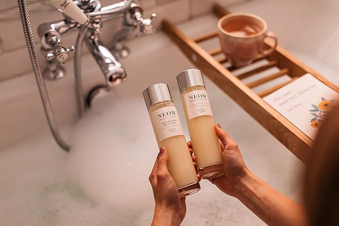 NEOM Real Luxury Bath Foam, 6.76 fl oz | Lavender, Jasmine & Rosewood | Coconut & Almond Oil| 100% Natural Fragrance | Essential Oil | Scent to De-Stress| Vegan & Cruelty Free