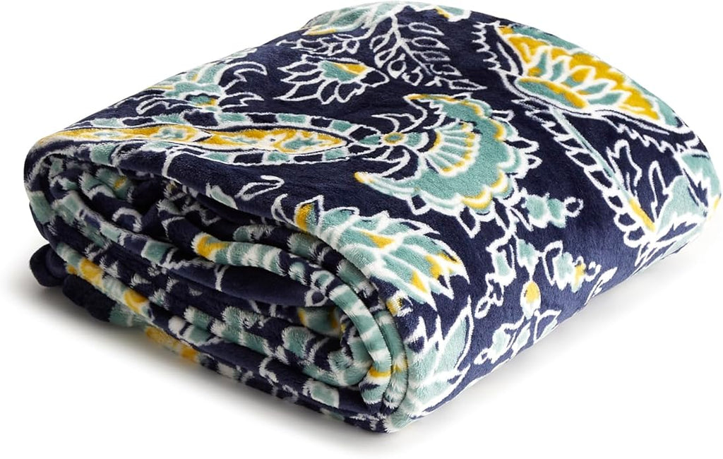 Vera Bradley Women's Disney Fleece Plush Throw Blanket