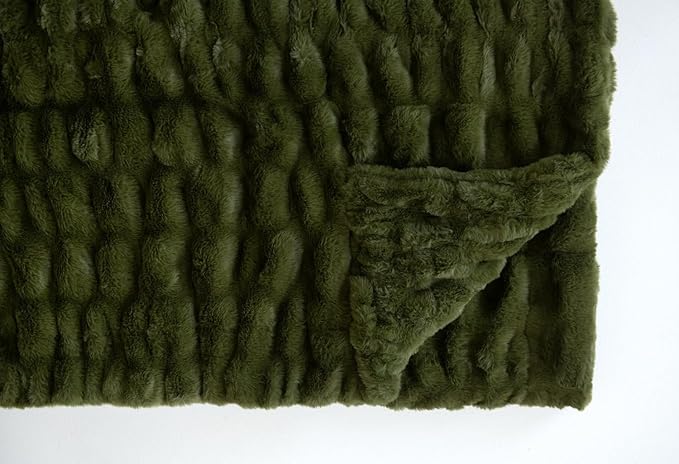 Minky Couture Hugs Blanket - Extra Plush Blanket for Premium Gifting - Stretchy Bubbled Cozy Throw - Silky Smooth - Durable & Machine-Washable - Travel-Friendly - Grande, Camp Green