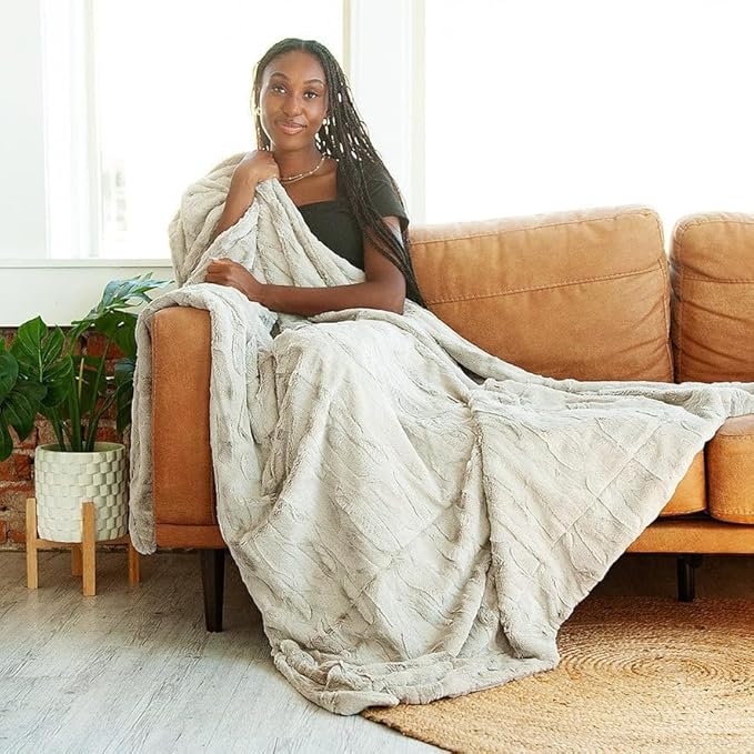 Minky Couture Sorbet Blanket - Ultra-Soft Throw for Silky Smooth Comfort - Premium Decorative Throw - Midweight, Breathable Fabric - Machine Washable Travel, Tranquil Dove