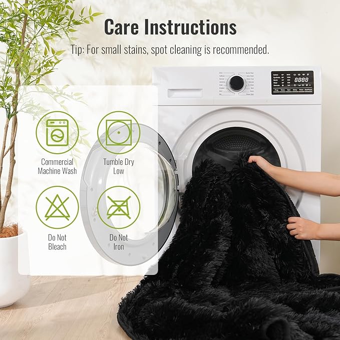 Uttermara Shaggy Faux Fur Weighted Blanket Queen Size, 15 lbs Long Fur Sherpa Soft Fluffy Bed Blanket for Adults, Ultra Cozy Warm Sherpa Throw Full/Queen Size Sofa Bed Blanket, 60 x 80 inches, Black