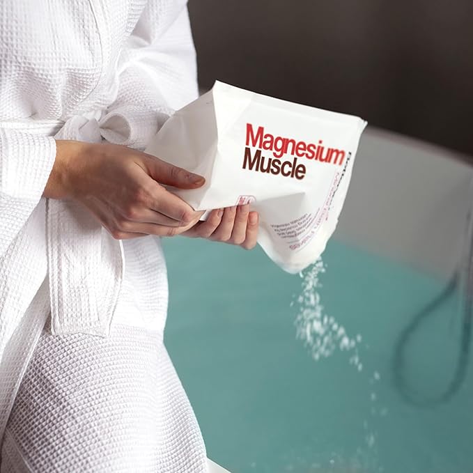 BetterYou Magnesium Muscle Bath Flakes - Mineral Bath Salts For Muscle Recovery - Post-Workout Soak For Sore Muscles - Natural Magnesium - 2.3 lb
