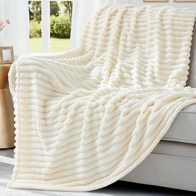 decorUhome Christmas Soft Fleece Cream White Twin Blanket for Bed, Cozy Fluffy Plush Flannel Striped Throws for Couch Sofa, Lightweight Decorative Ribbed Fuzzy Blanket for Woman, 60x80 Inches