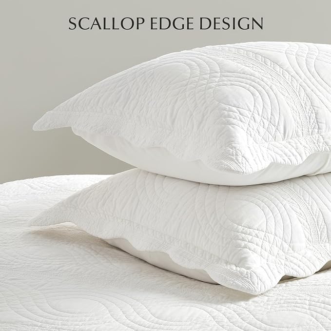 EVERGRACE 100% Cotton Scallop Quilt Set, Queen Size 3 Piece Set – Lightweight Bedspread with 2 Shams, Soft Prewashed Matelasse Coverlet for Cozy and Elegant Bedding, Bright White