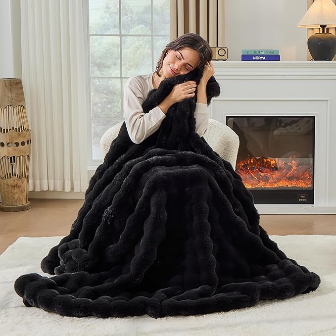 Fluffy Faux Fur Throw Blanket for Couch, Bed & Sofa - Twin Size 60''x80'', Luxury Cozy Plush, Bubble, Warm Decorative Blanket - Black