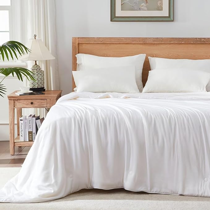 Globon Summer Comforter Oversized King Size,Luxurious Lightweight Blanket Keep Cool for Hot Sleepers,Natural Bamboo Viscose Shell,Organic Breathable Fill,Double Stitch,White