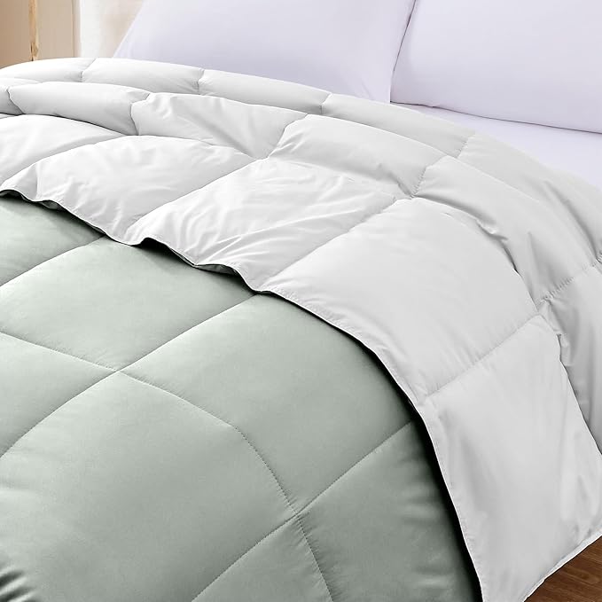 Modern Threads Down Alternative Reversible Comforter White/Gray Queen