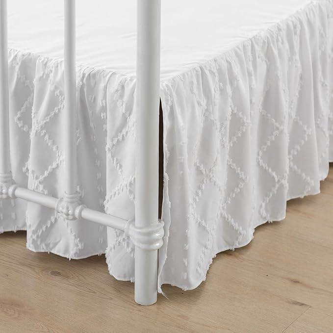 Bed Skirt King Size，Ruffled White Bed Skirt with Split Corners，King Bed Skirt 12 Inch Drop, Boho Tufted Shabby Chic King Size Bed Skirt, Bed Skirt King Size