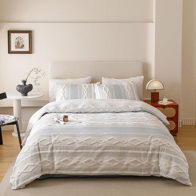 Cottonight White Blue Boho Comforter Set Queen Farmhouse Tufted Bedding Set Soft Bohemain Shabby Chic Blanket Quilts Embroidery Rustic Luxury Soft 3PCS Bed Set for Women Men