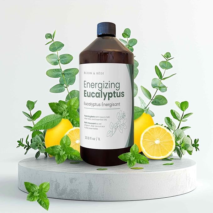 Luxury Foaming Bath - Natural Scented Bubble Bath with Essential Oils and Epsom Salt - Energizing Eucalyptus Scent, 33.8 fl oz / 1L