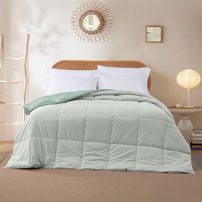 Modern Threads Down Alternative Reversible Comforter Ivory/Sage Green King