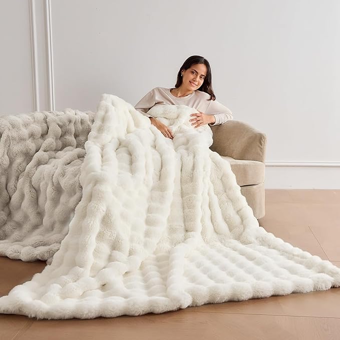 Fluffy Blanket for Couch Soft Luxury Faux Rabbit Fur Throw Cozy Fuzzy Plush Bubble Blanket Thick Warm Decorative Throw for Bed, Sofa (Queen Size 90''x90'', Cream White)