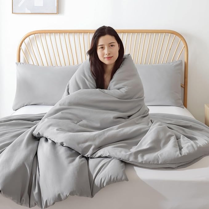 ROSGONIA Oversized Queen Comforter Gray, 3pcs (1 Grey Comforter & 2 Pillowcases) Lightweight Oversized Queen Comforter Sets Bedding Blanket Quilts