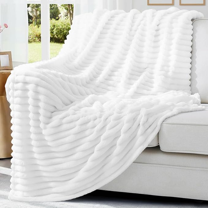 decorUhome Christmas Soft Fleece White Twin Blanket for Bed, Cozy Fluffy Plush Flannel Striped Throws for Couch Sofa, Lightweight Decorative Ribbed Fuzzy Blanket for Woman, 60x80 Inches
